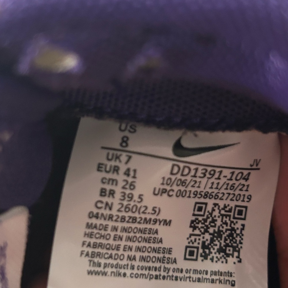 Dunk Low “Championship Purple” - Picture 7 of 7